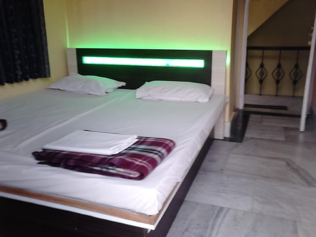 Leela Guest House Varanasi Bilik gambar